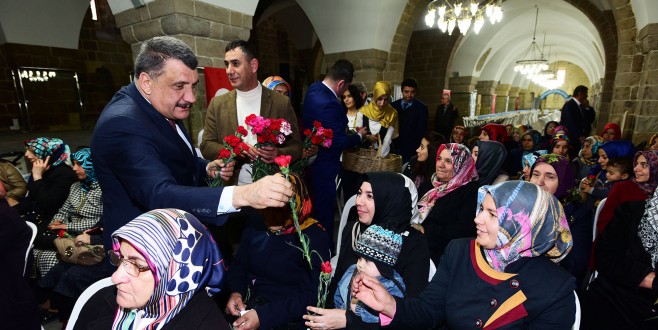 Başkan Gürkan’ın Dünya Kadınlar Günü Mesajı