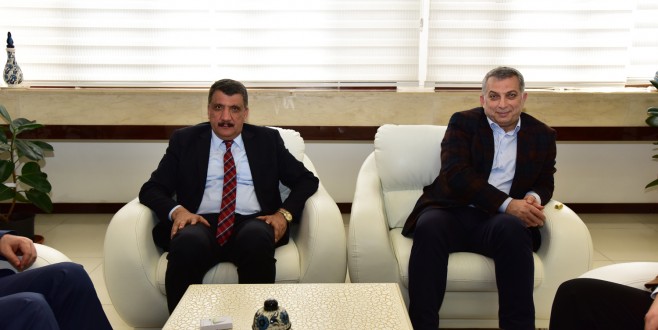 BAŞKAN GÜRKAN, “KİMLİKLİ BİR ŞEHİR PROFİLİ GAYRETİ İÇİNDEYİZ”