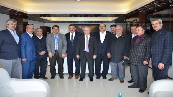BAŞKAN GÜRKAN, “MUHTARLAR, DEMOKRASİNİN PINARLARIDIR”