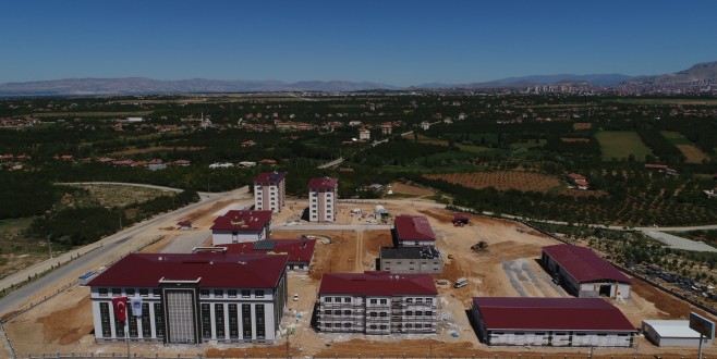 BAŞKAN GÜRKAN, YENİ HİZMET BİNASINDA İNCELEMEDE BULUNDU