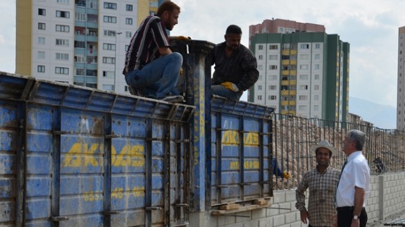 BAŞKAN POLAT, “90 NOKTADA ÇALIŞMA YAPIYORUZ”
