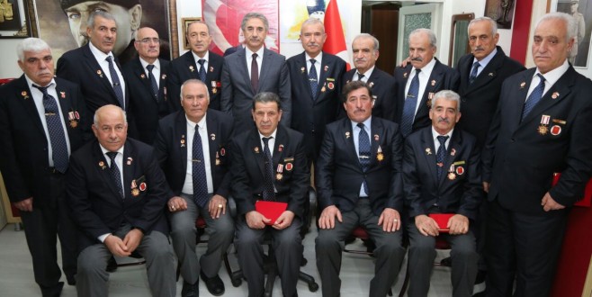Başkan Yanılmaz, Elazığlı Gazilerle Bir Araya Geldi