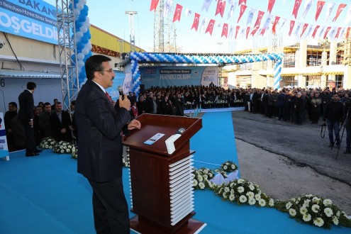 BATTALGAZİ BELEDİYESİ YENİ HİZMET BİNASININ TEMELİ ATILDI