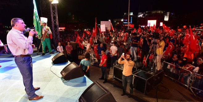 Battalgazi'nin Torunları Bu Kez Demokrasi Destanı Yazıyor