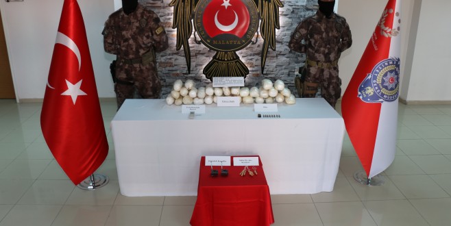 BDP&#039;linin Aracında Bomba