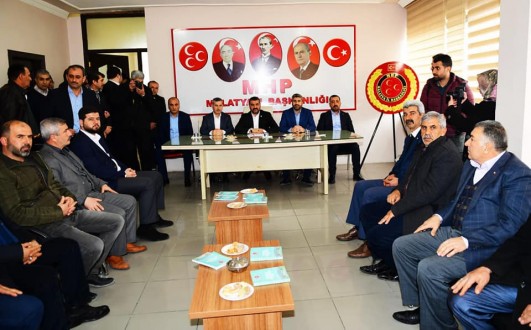 Belediye Başkanı Çınardan MHP’ye Ziyaret