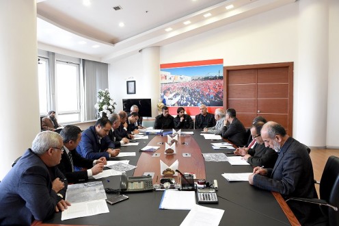 Büyükşehir Belediyesi 12 Parsel Sattı