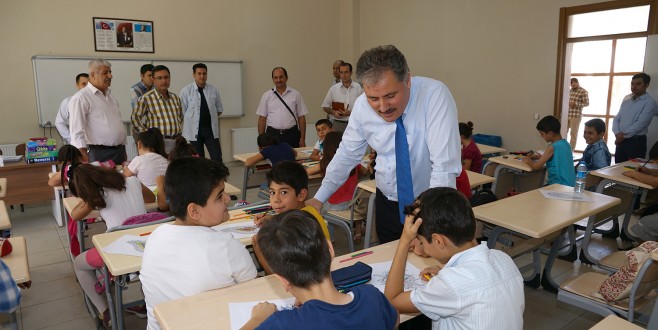 BÜYÜKŞEHİR BELEDİYESİ  ÇOCUKLARI GELECEĞE HAZIRLIYOR