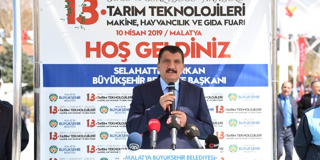 Büyükşehir Belediyesi’nin Organize Ettiği 13. Tarım Fuarı Açıldı