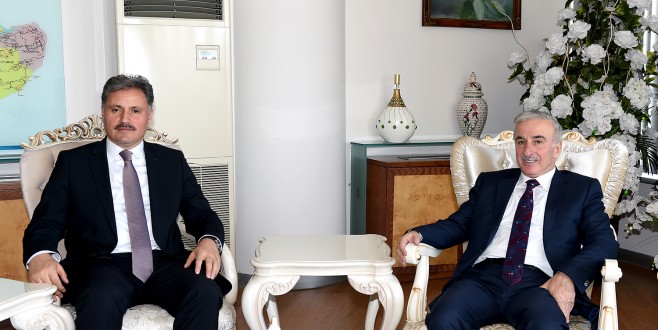 BÜYÜKŞEHİR BELEDİYESİNİN BELEDİYECİLİK HİZMETLERİNDE BAŞARILARINI GÖRDÜK