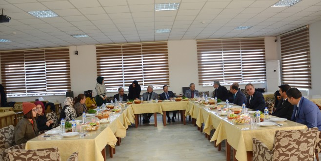 Büyükşehir’den Öğretmenler Günü Kutlaması