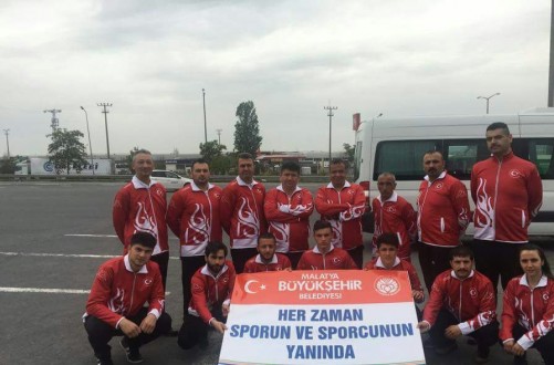 Büyükşehir’den Spora Ve Sporcuya Destek