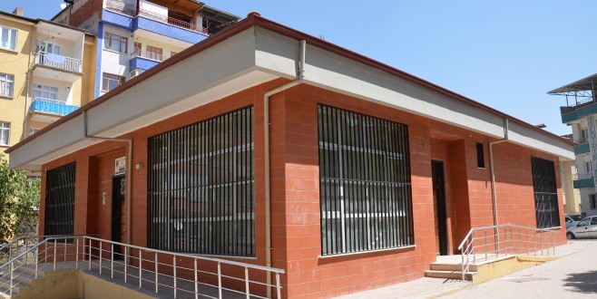 Büyükşehir’in Sosyal Tesisi Mahallenin Fabrikası Oldu