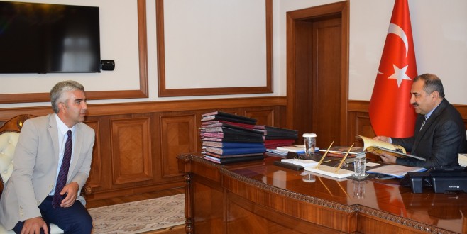 Büyükşehir Kent Konseyi Vali Kaban’ı Makamında Ziyaret Etti