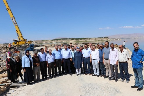 Çalık, sulama suyu projelerinde incelemelerde bulundu