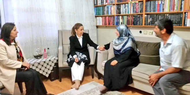Çalık’tan demokrasi şehidinin ailesine taziye ziyareti