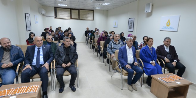 Çalık, “Türkiye’nin Yeni Aydınlık Beyinlere İhtiyacı Var”