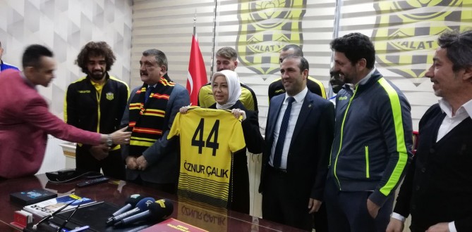 Çalık: 'Uluç, Yeni Malatyaspor camiasından ve bütün Malatyalılardan özür dilemelidir'