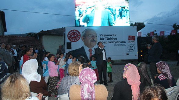 CHP İKTİDARINDA YOKSULLUĞU YENECEĞİZ VE HERKESE HAKKINI VERECEĞİZ