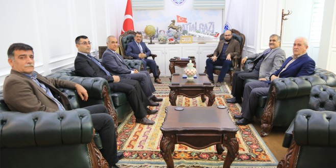 CHP Yeşilyurt Merkez İlçe Başkanı Pektaş, “Umarım Başarıları Daim Olur”