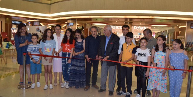 Çocuk Atölyesi İkinci yıl sonu sergisi açıldı