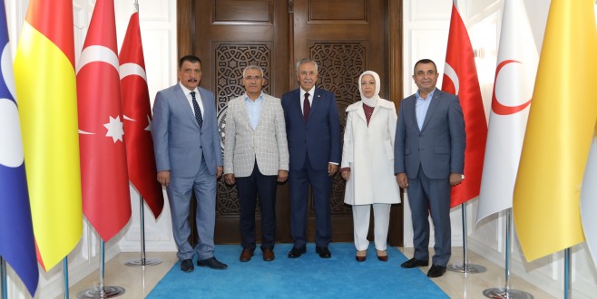 Cumhurbaşkanlığı YİK Üyesi Arınç, “İlk Sıralarda Yer Alan Bir Başarıdır”