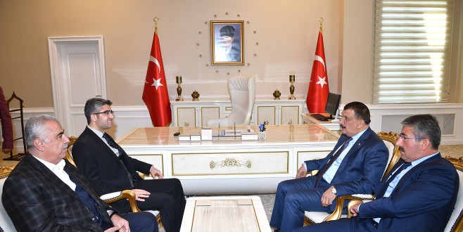 Darende Başkan Gürkan’ı Kurbanlarla Karşıladı