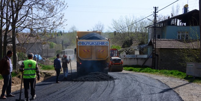 DİLEK’TE 60 KM ASFALTLAMA ÇALIŞMASI YAPILDI