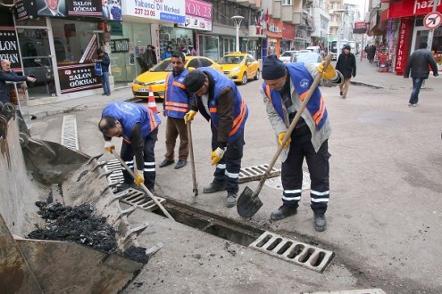 Elazığ Belediyesi’nden 38 Mahallede Topyekun Bakım Ve Temizlik