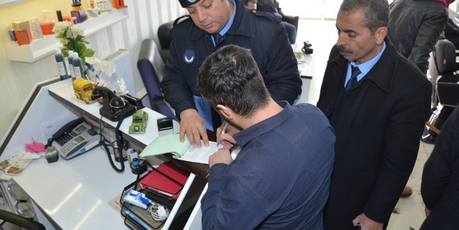 ERKEK BERBER VE KUAFÖR SALONLARI DENETLENDİ