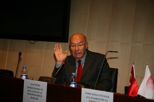 Esat Sivri Türk tekstil sektörünün vizyonunu geliştirdi