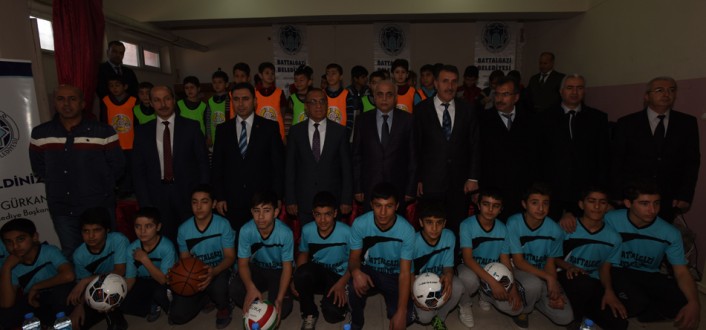 FATİH HÜSEYİN İLBAK ORTAOKULU, 162 KİLO ATIK PİL TOPLADI
