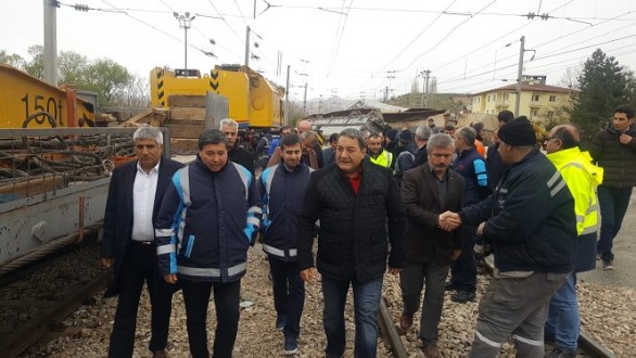 Fendoğlu Hekimhanda Kaza Yerinde İncelemelerde Bulundu