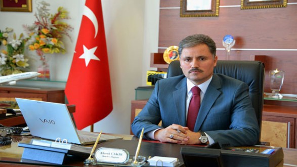 "FİLİSTİN’DE SOYKIRIM YAPAN İSRAİL’İ NEFRETLE KINIYORUM"