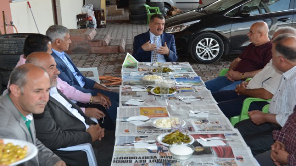 GALERİCİLER SİTESİ ESNAFI GÜRKAN'LA BULUŞTU.