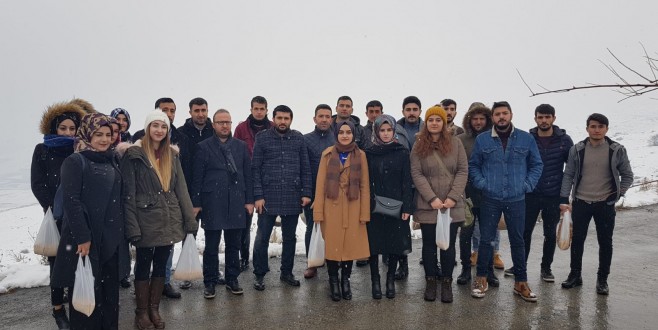 Gençler Doğadaki canlıları unutmadı