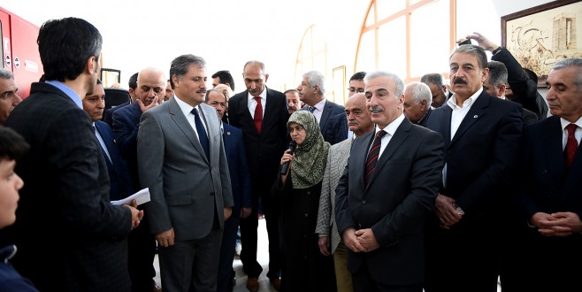 GENÇLİĞİMİZE ÖNEM VERİYORUZ