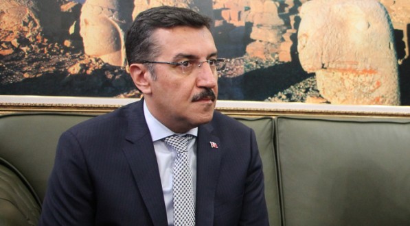 Gümrük ve Ticaret Bakanı Bülent Tüfenkci’nin İstanbul’daki terör saldırısına ilişkin mesajı;