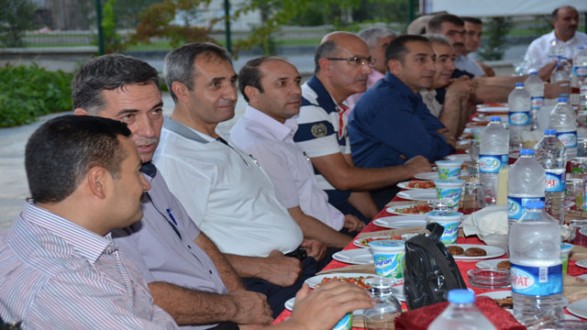 GÜRKAN, "EL ELE VEREREK MALATYA'YI DAHA İLERİYE TAŞIYACAĞIZ"