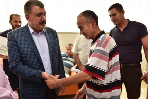 GÜRKAN, EVİN BAKIM MERKEZİ’NE BAYRAM ZİYARETİNDE BULUNDU