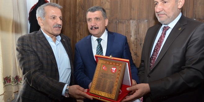 GÜRKAN, “HİZMETLERİMİZİ UYUM İÇERİSİNDE SÜRDÜRECEĞİZ”