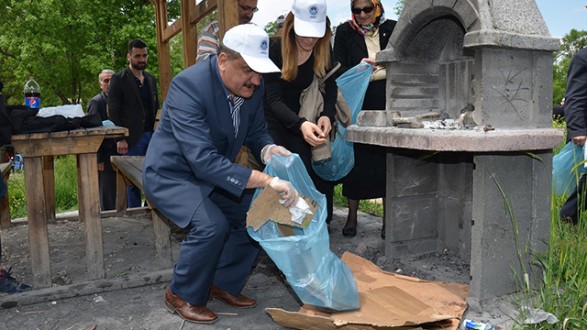 GÜRKAN, "TEMİZLİKTE TÜRKİYE STANDARDINI BİZ BELİRLİYORUZ"