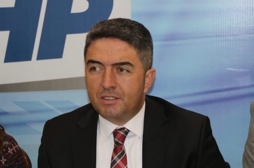 Hakan Kahtalı milletvekilliğini ranta çevirmeye erken başladı..