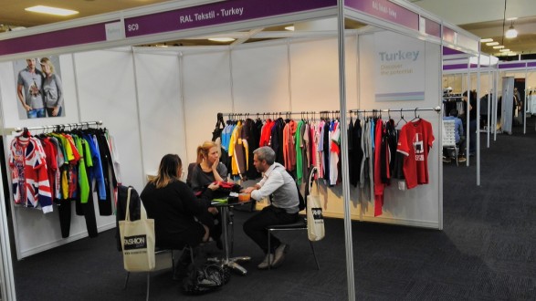 Hazır giyim ihracatçıları Paris yolcusu