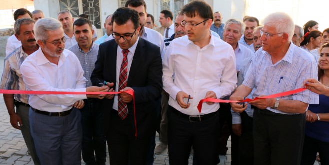Hekimhan Belediyesi Semt Kütüphanesini Hizmete Açtı