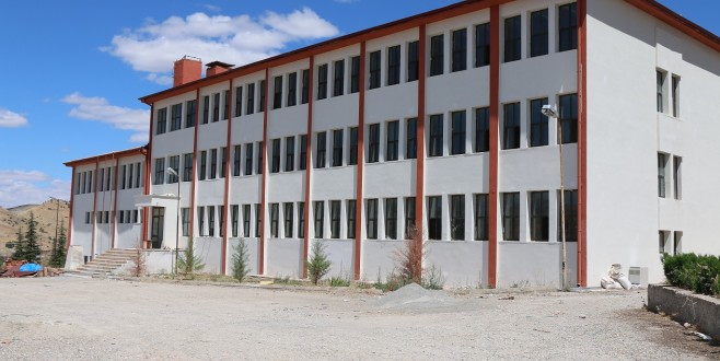 Hekimhan Belediyesi Yeni Hizmet Binasına Taşınıyor