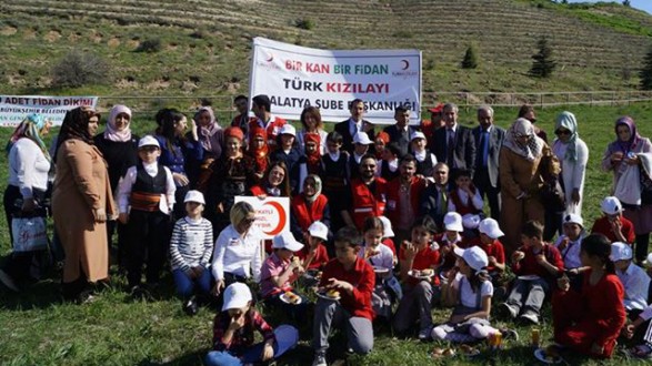 HEM İNSANA HEM DOĞAYA CAN