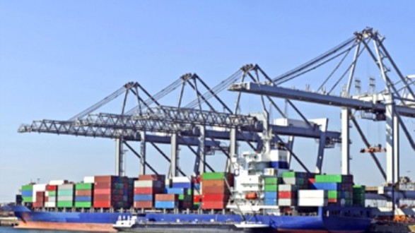 İhracat %10,2, ithalat %11,9 azaldı