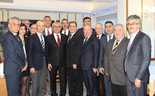 İhracatçılar, Eximbank kredileri ile likit sorununu çözecek