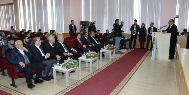 İşadamı Adnan Başdemir, Girişimcilik ve Kariyer Söyleşisinde Konuştu